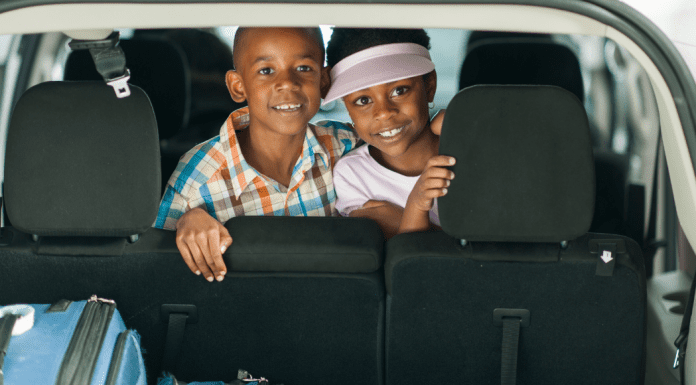 8 Road Trip Tips for Traveling with Kids