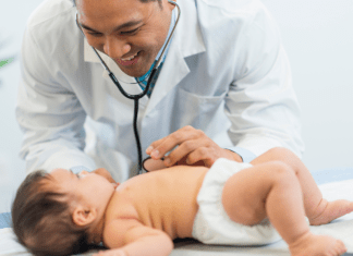 Choosing a Pediatrician for Baby: 6 Things to Consider