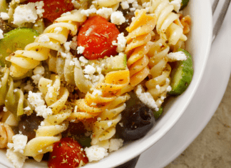 Greek Pasta Salad :: It’s What’s for Lunch (or Dinner)